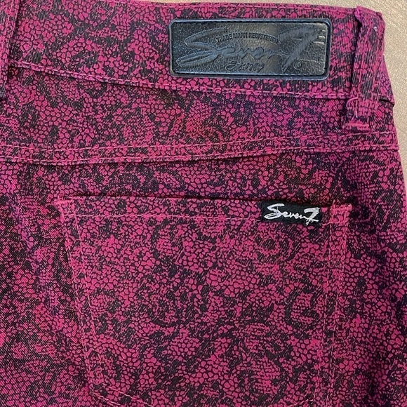 Seven7 women’s skinny 6P red/black lace looking jeans with zipper and button - Picture 4 of 7
